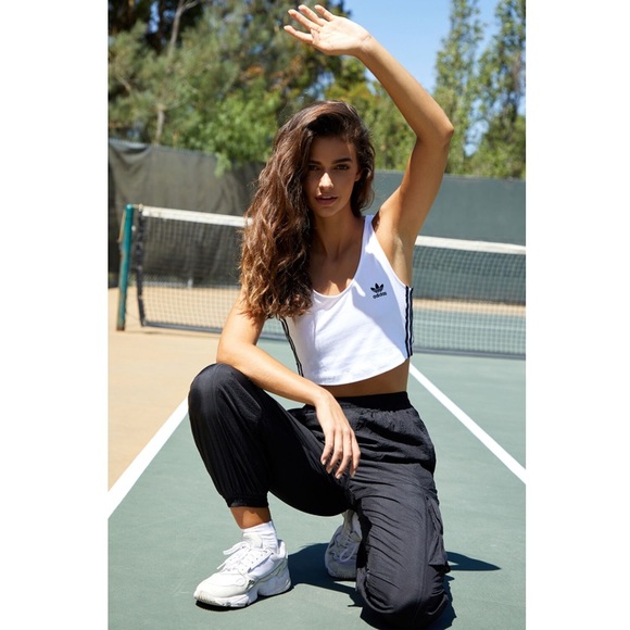 NWOT adidas White Cropped Tank Top with Signature Black 3-Stripes Women’s Size S - Picture 1 of 6